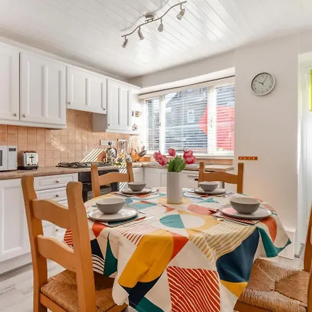 3 Bed In Oc-w31932 آمبيلسايد